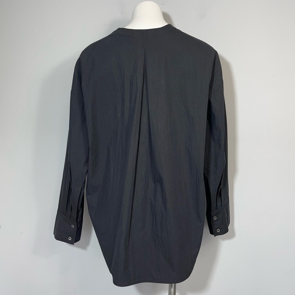 CO Collections V-Neck Blouse in Cotton Blend Poplin Black S Luxury Minimalist - Picture 12 of 16